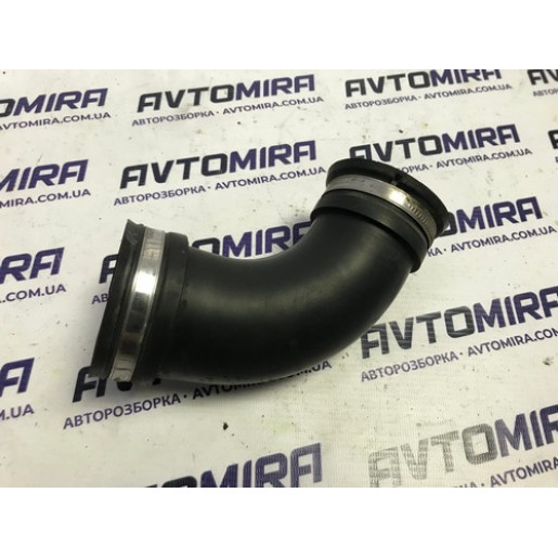 Патрубок повітряний Opel Corsa D 1.7 CDTI 2006-2014 24437915